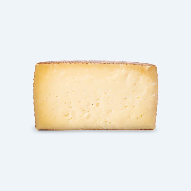 Queso de Leche Cruda de Oveja Viejo Torremilano Mitad | Quesos COVAP